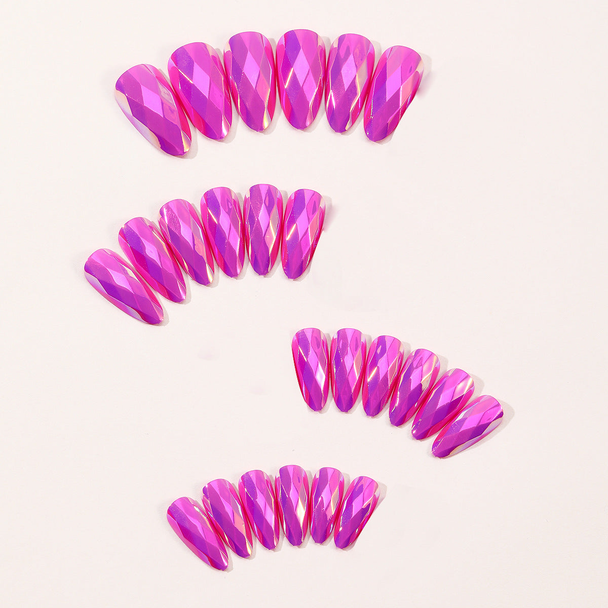 Crystal-Effekt Stiletto Nagelkunst Erweiterungen Brehn