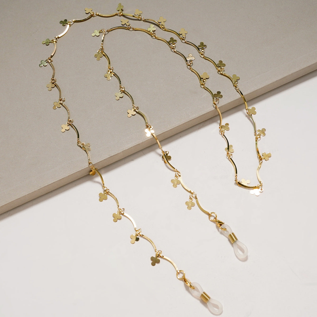 Starry Chain Brillenhalter Brehn