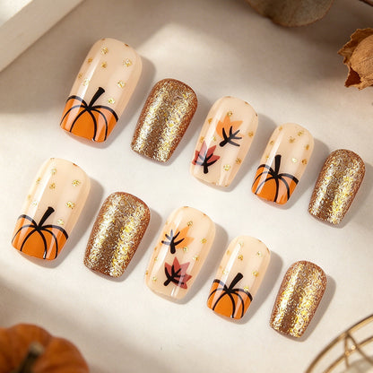 Herbst-inspirierte dekorative Nagelkunst Brehn