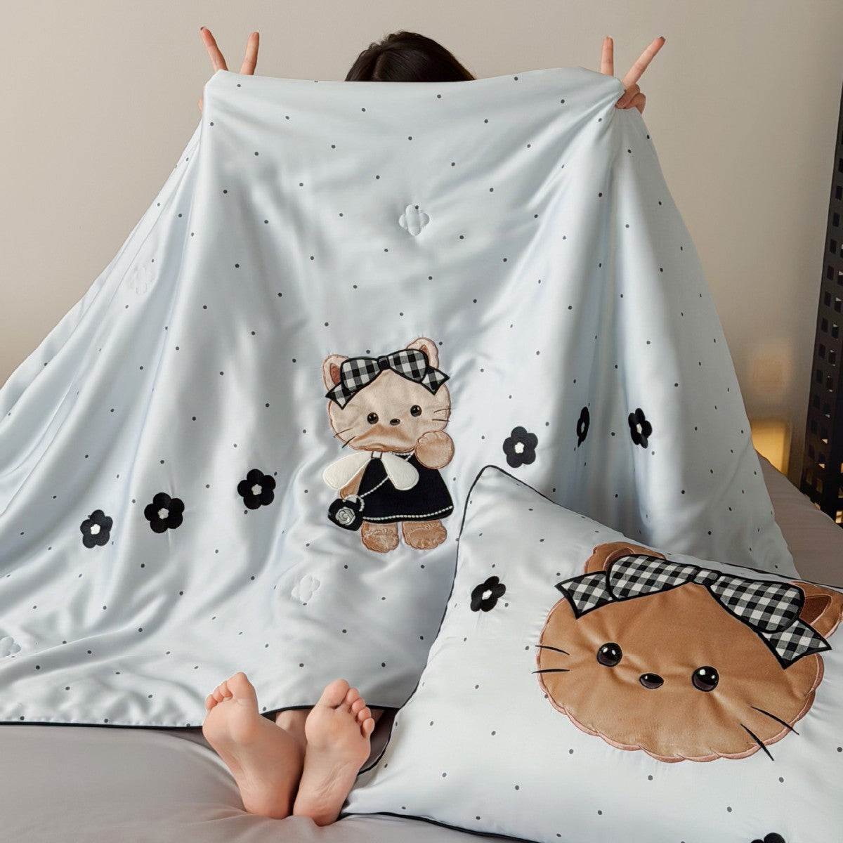 Kinderbettwäsche-Set mit gestepptem Überwurf und Bären-Applikation