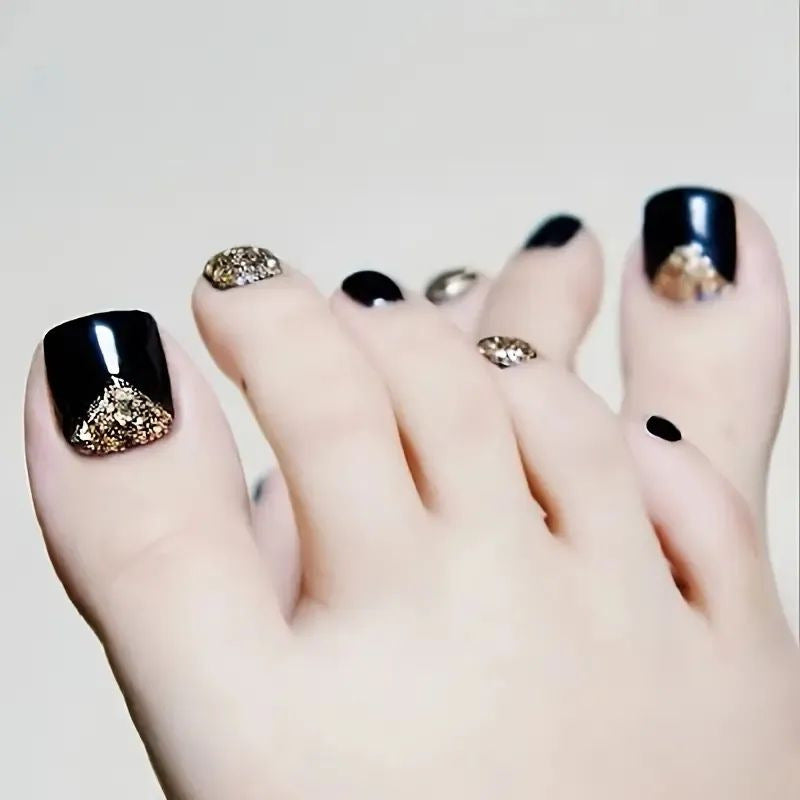 Stilvolle Pediküre Nagelkunst Brehn