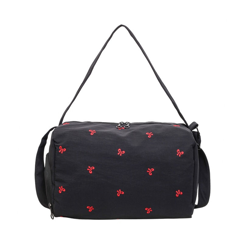 Stilvolle bestickte Sport-Duffle-Tasche