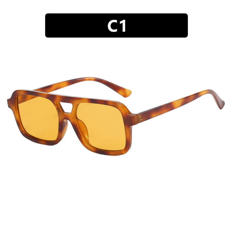 Damen moderne quadratische Sonnenbrille mit schützendem UV-Filter und transparentem Rahmen Brehn