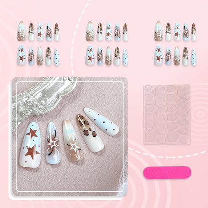 Künstlerisches Stiletto Press-On Nageldesign
