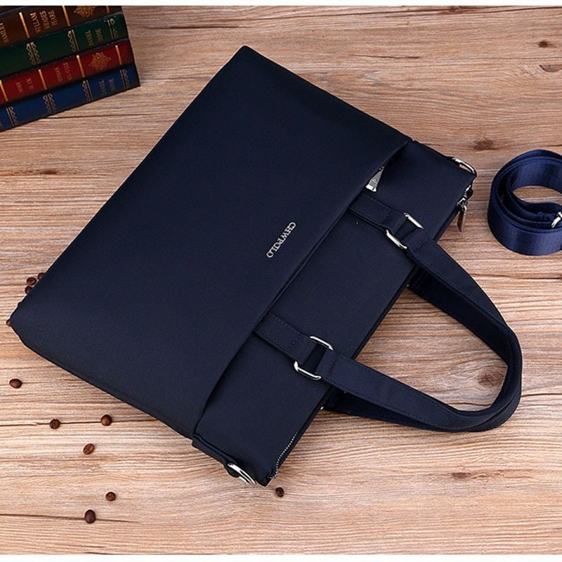 Stilvolle Laptop-Aktentasche Mit Wasserabweisendem Material Und Verstellbarem Schultergurt Brehn