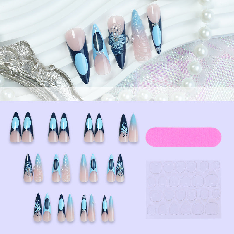 Dekoratives Press-On Nagelkunst-Set mit elegantem Ombre- und Blumenmuster Brehn