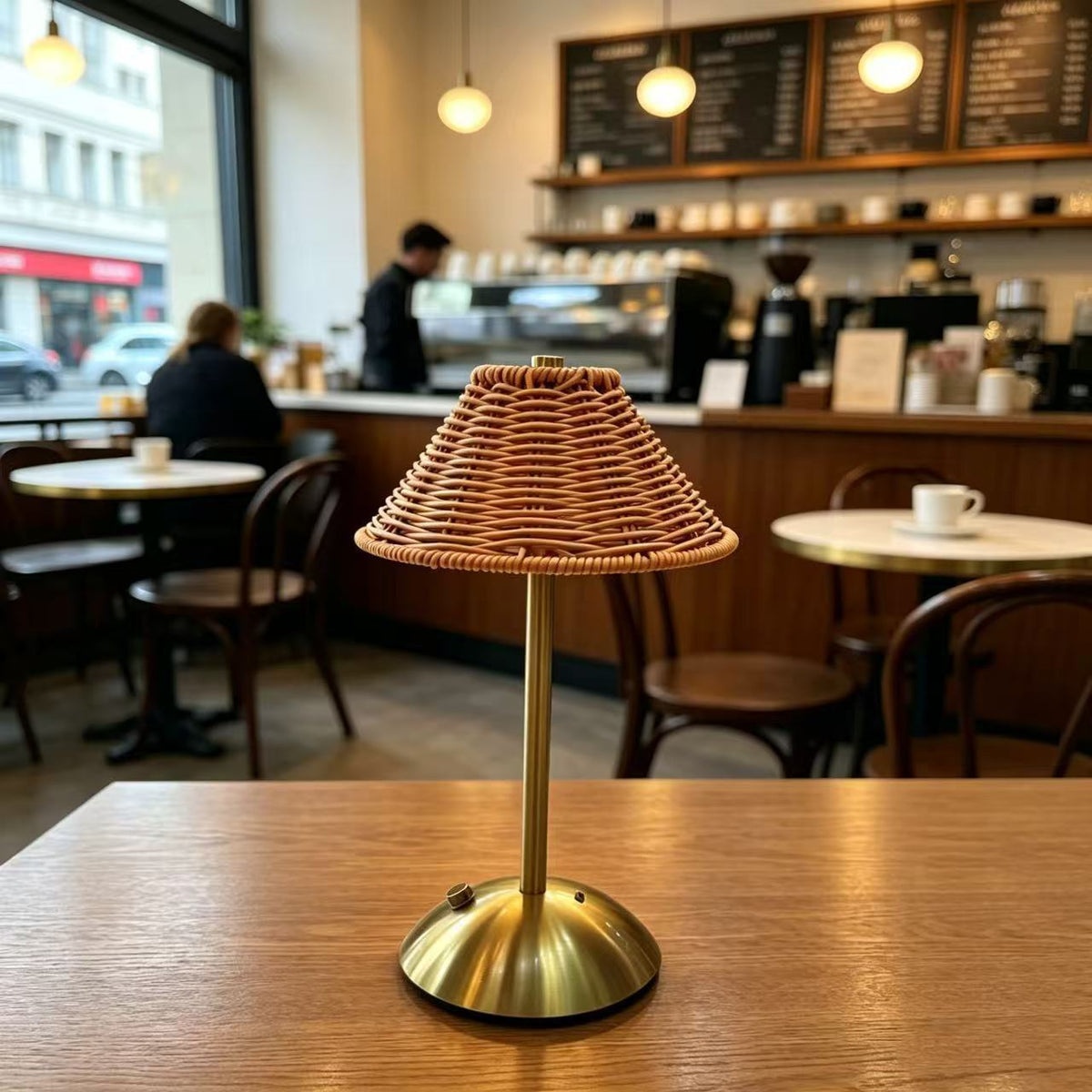 Dekorative Tischlampe