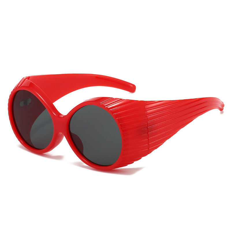 Damen Extravagante Sonnenbrille mit einzigartigem Wellendesign Brehn