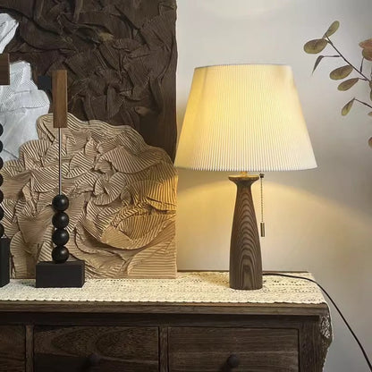 Moderne Minimalistische Tischlampe mit einzigartigem strukturiertem Schirm