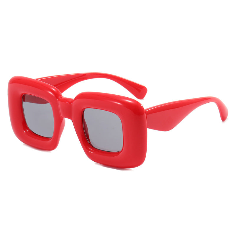 Damen rechteckige Sonnenbrille mit breitem Rahmen und schützendem UV-Filter Brehn