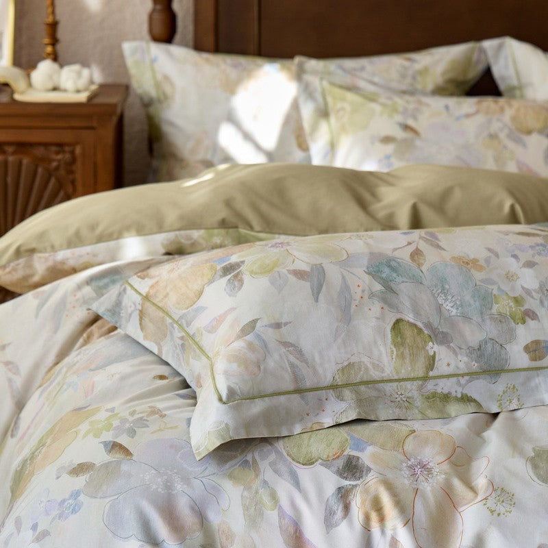 Bettwäsche-Garnitur aus Baumwollsatin mit floralem Aquarellrosen-Print und Wendefunktion