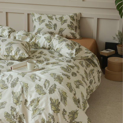 Baumwoll-Perkal Bettwäschegarnitur mit botanischem Skizzenprint und verdecktem Hotelverschluss