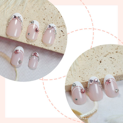 Glamouröse mit Strass verzierte Press-On Nagel Set Brehn