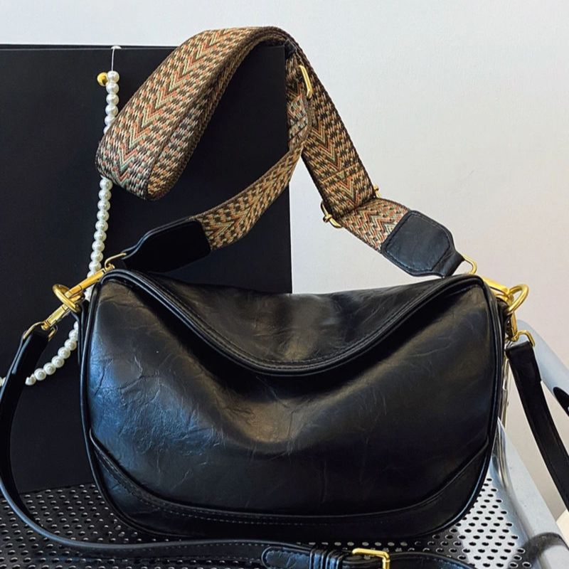 Sleek Everyday Schultertasche Brehn