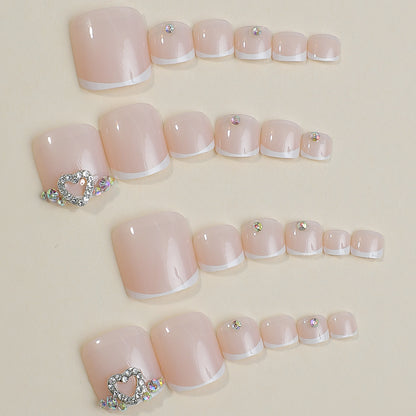 Nagelkunstset mit eleganten Glitzerakzenten Brehn