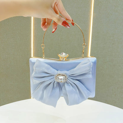 Elegante Satin Abend Clutch