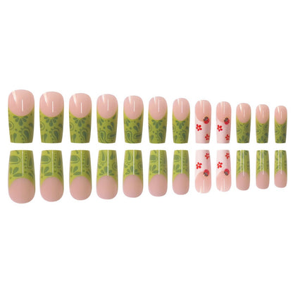 Kreative floral-inspirierte Press-On-Nagelverlängerungen Brehn