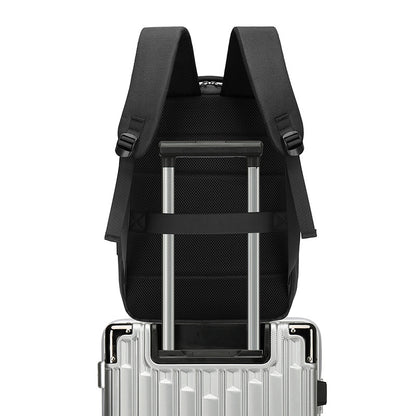 Sleek Minimalist Tech Rucksack Brehn