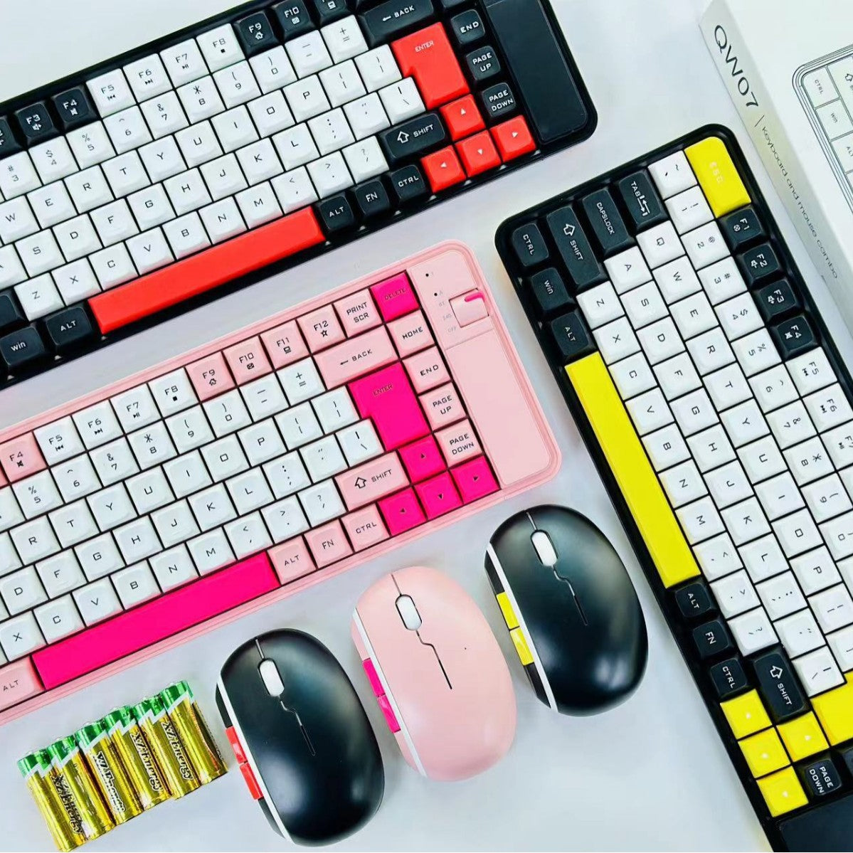 Kabelloses kompaktes Gaming-Tastatur- und Maus-Set Brehn