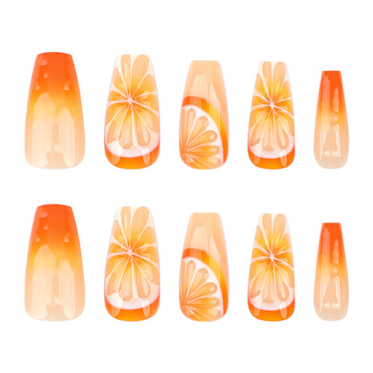 Kunstvolle Nagelverlängerungen im Frucht-Design Brehn