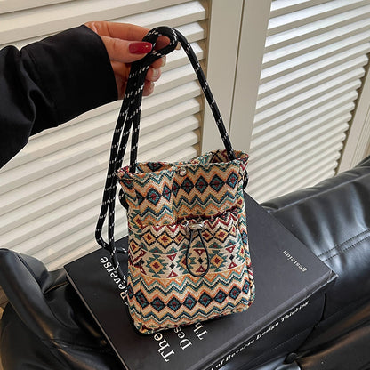 Bohemian gemusterte Kordelzug-Handtasche