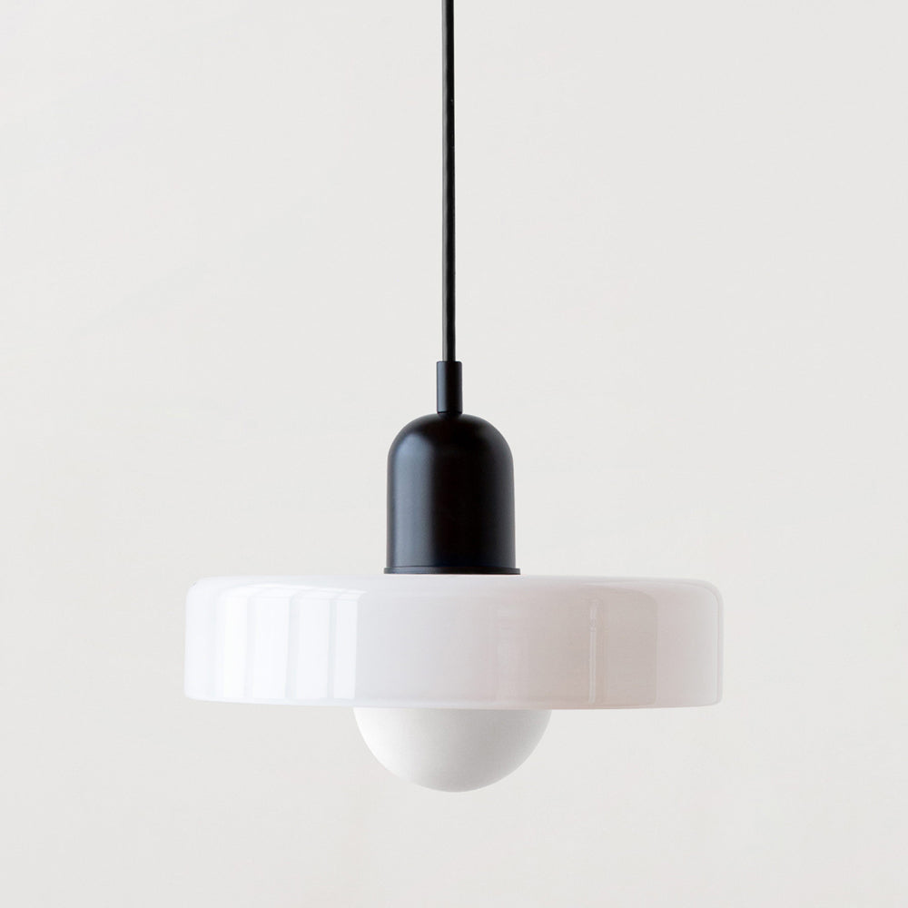 Farbenfrohe Bauhaus-Style Pendelleuchte - StiloGlas | Brehn