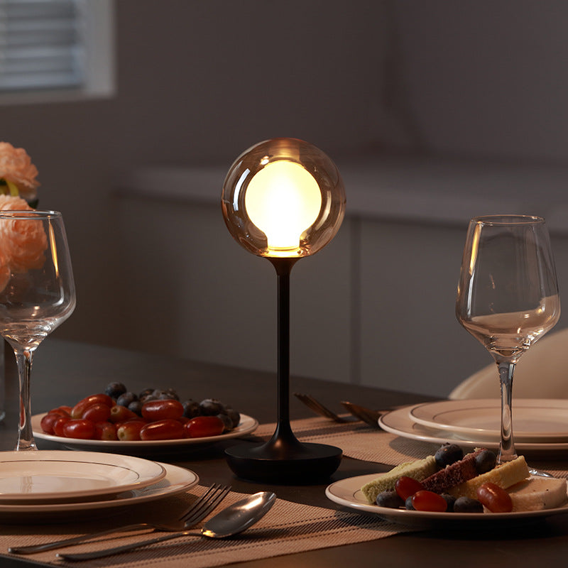 Elegante Tischlampe für Schlafzimmer und Wohnräume