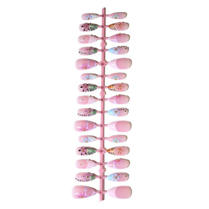 Künstlerisches Floral Press-On Nageldesign Brehn