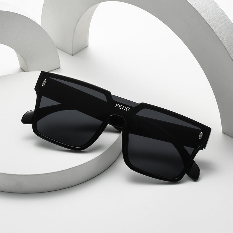 Damen modische quadratische Sonnenbrille mit robustem Kunststoffrahmen Brehn