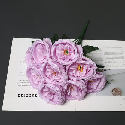 Dekorativer künstlicher Blumenstrauß für die Heimdekoration