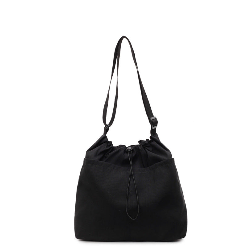 Verstellbare Kordelzug-Schultertasche Brehn