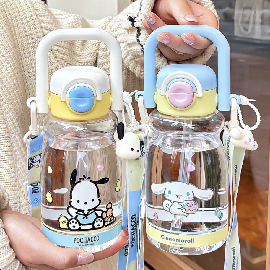Damen Trinkflasche mit hochwertigem Silikon-Tragegriff und verspieltem Charakterdesign Brehn