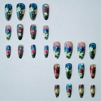 Künstlerisches Floral-Nageldesign-Set