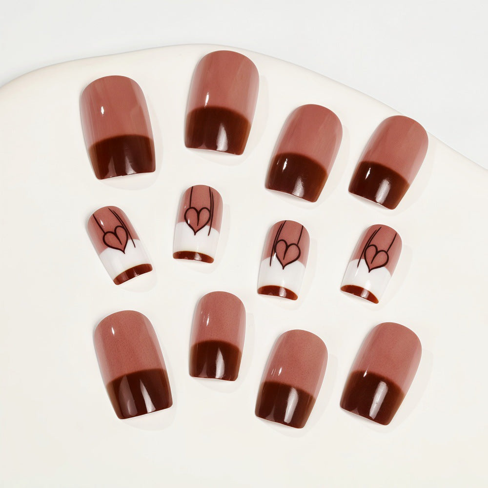 Kunstvolle Nail Art Spitzen Brehn