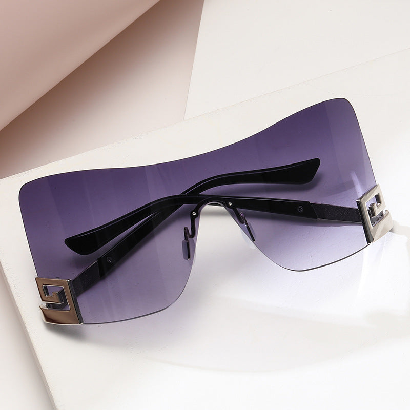 Damen Oversized Shield-Sonnenbrille mit extravagantem Design Brehn