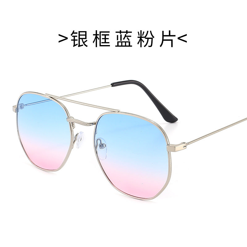Damen Sonnenbrille mit ovalem Rahmen und schützendem Verlaufsglas Brehn