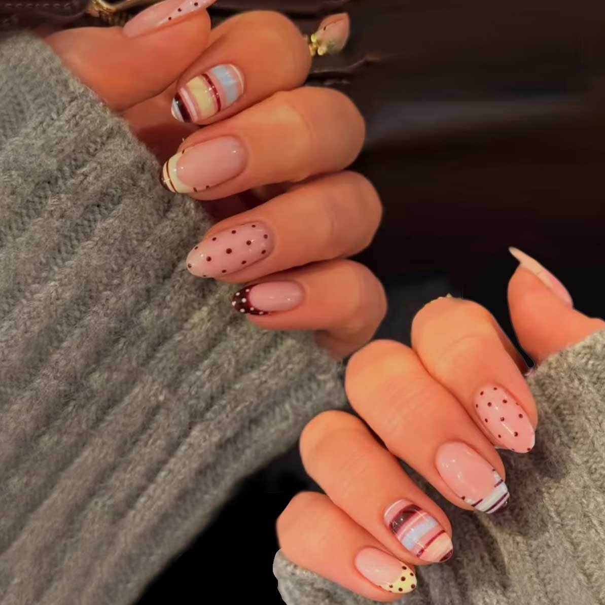 Elegantes Künstlerisches Nagelkunst Set