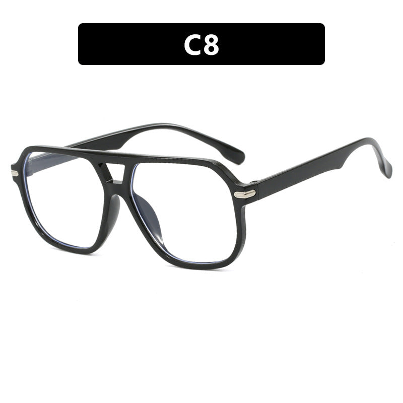 Damen modische Sonnenbrille mit schützendem UV-Filter und stylishen Gläsern Brehn