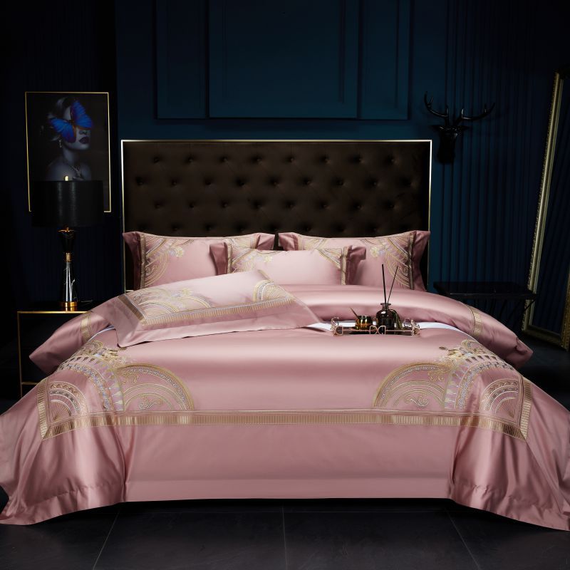 Luxuriöses ägyptisches Baumwollsateen Bettbezug-Set mit besticktem Barockmedaillon
