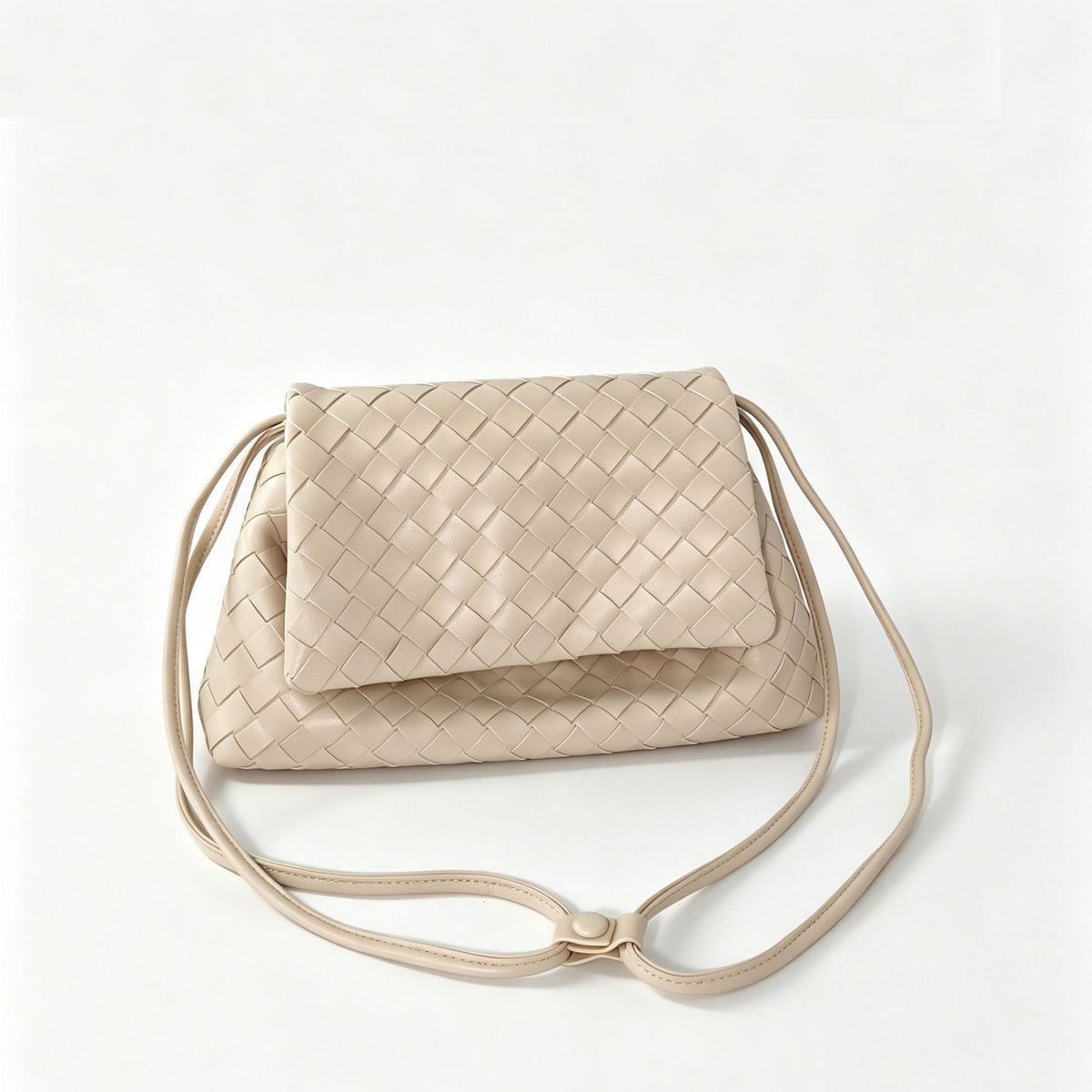 Woven Crossbody Clutch Brehn