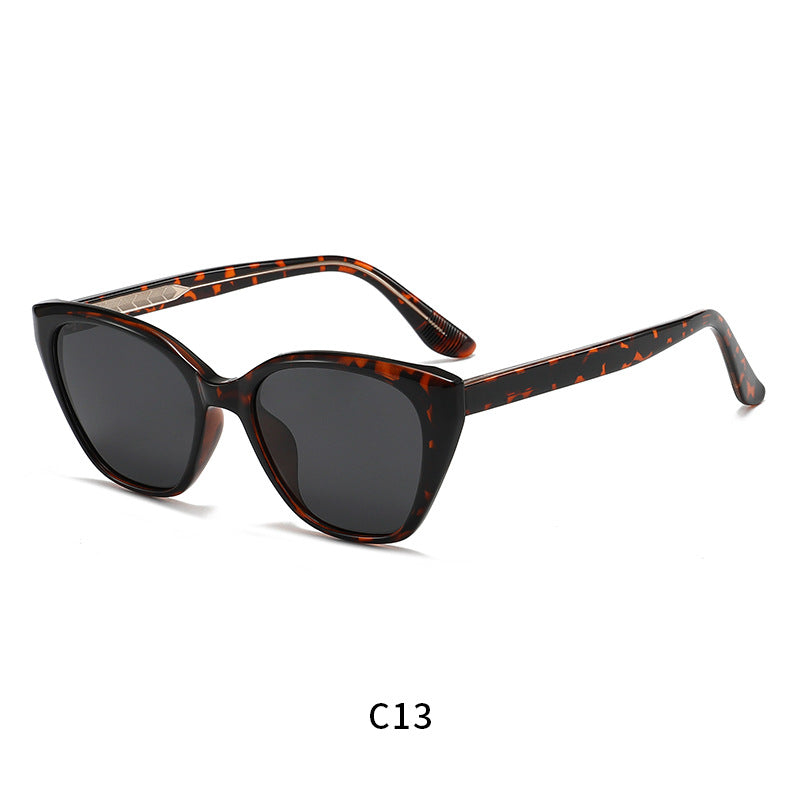 Damen moderne Cat-Eye Sonnenbrille mit UV-Schutz und schickem Rahmen Brehn