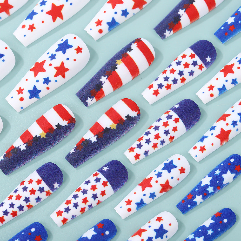 Kunstnägel mit patriotischem Sternen-Design Brehn