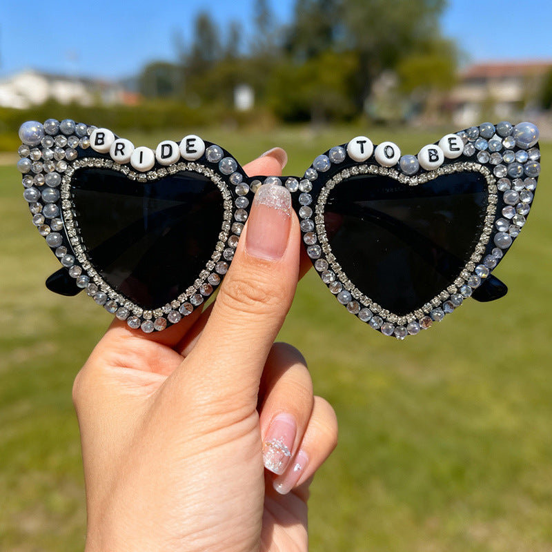 Herzförmige mit Perlen verzierte Sonnenbrille Brehn
