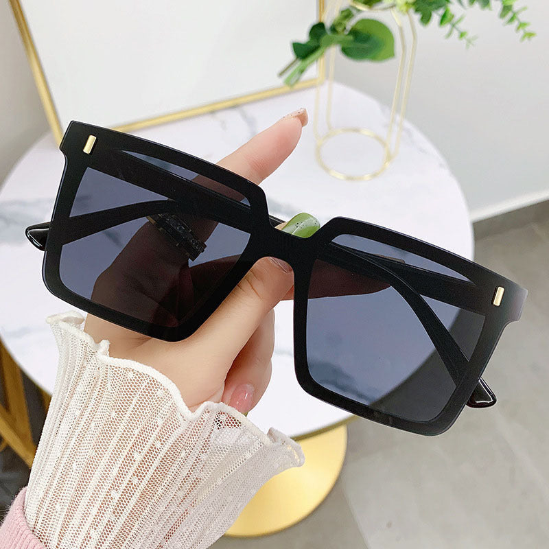 Damen modische quadratische Sonnenbrille mit stylishem Rahmen Brehn