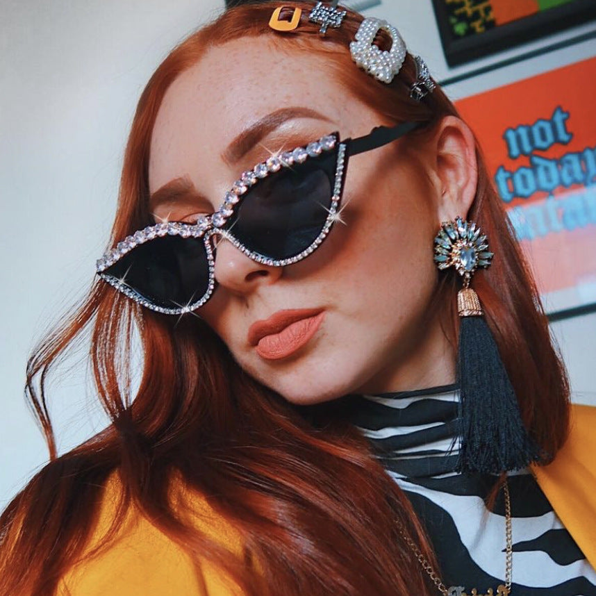 Damen Cat-Eye Sonnenbrille mit funkelndem Strass Brehn