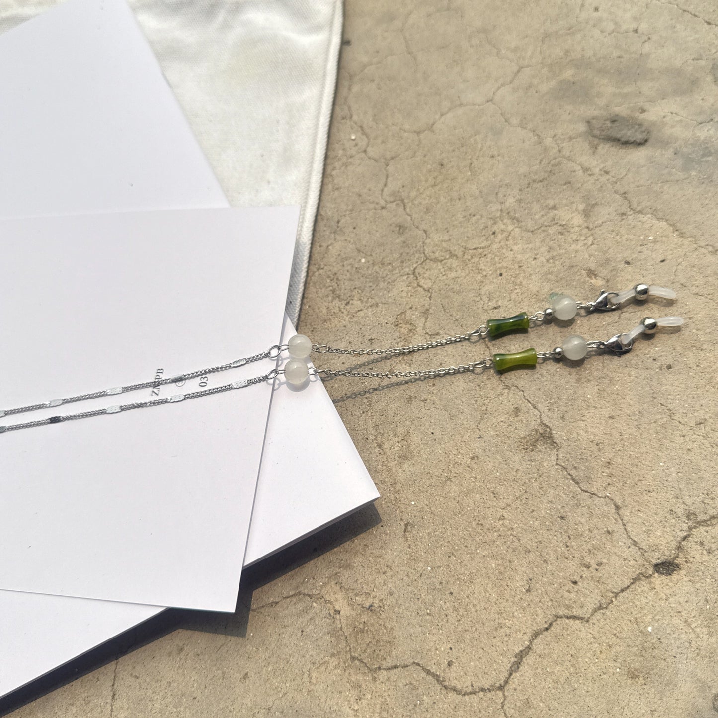 Dekorativer Brillenketten Brehn