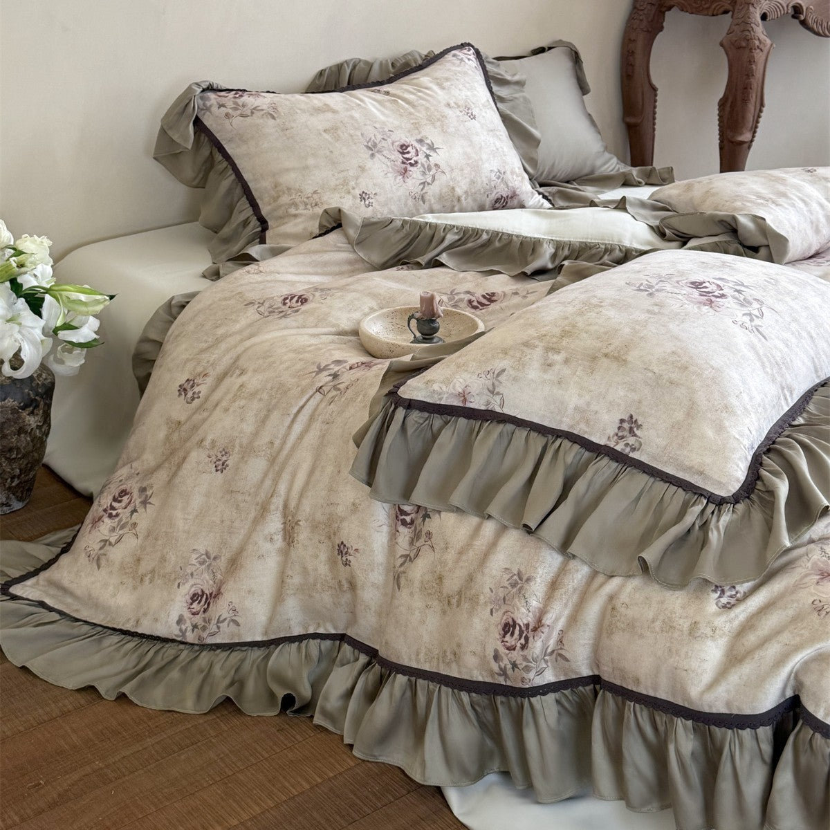 Vintage-Textur Floral Baumwoll-Bettbezug-Ensemble mit Rüschensatinrand