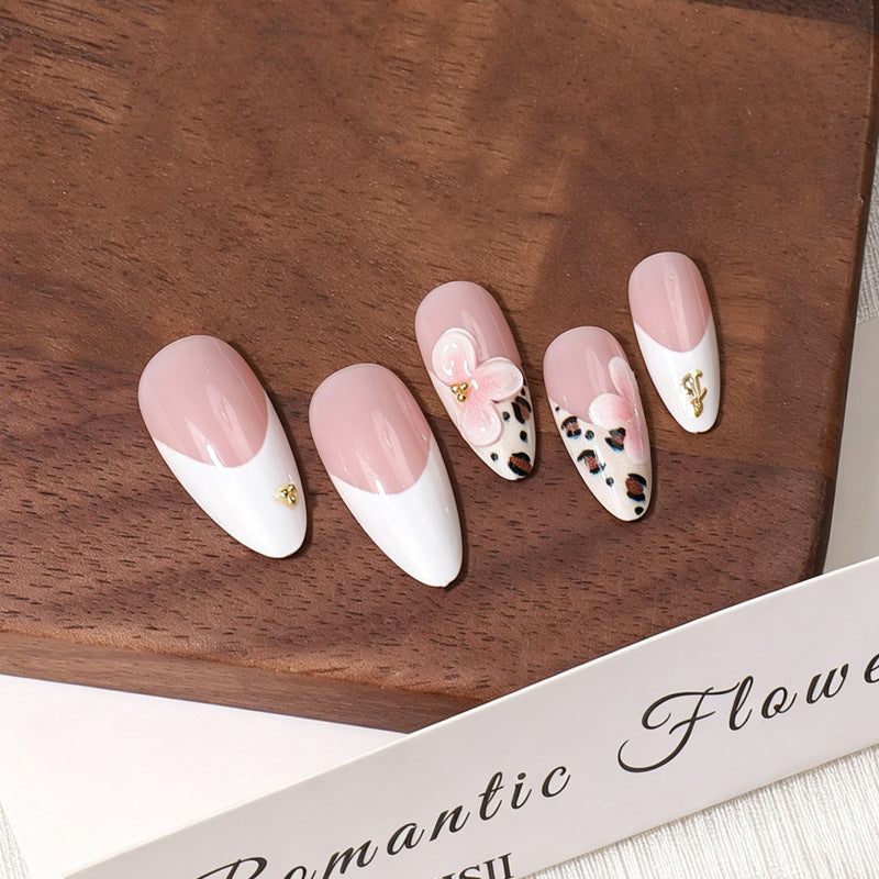 Elegante Blumen Acrylnagel Set Brehn