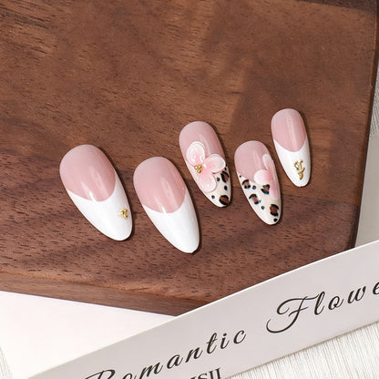 Elegante Blumen Acrylnagel Set Brehn