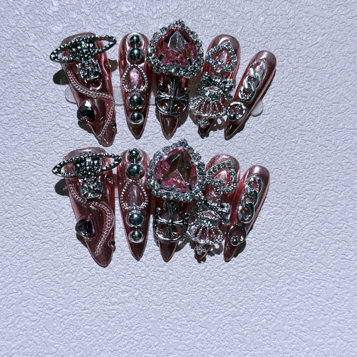 Glamouröse Nagelkunst Verlängerungen
